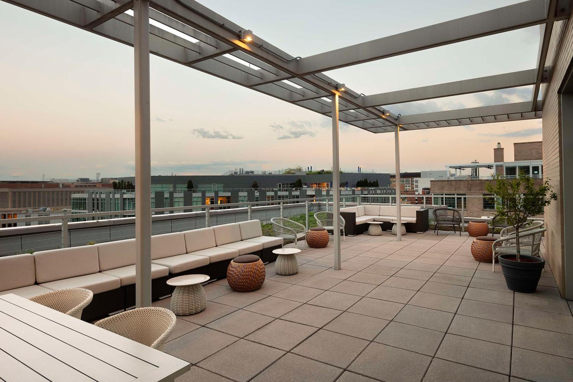 Hilton Garden Inn Washington DC/Georgetown Area Exterior foto