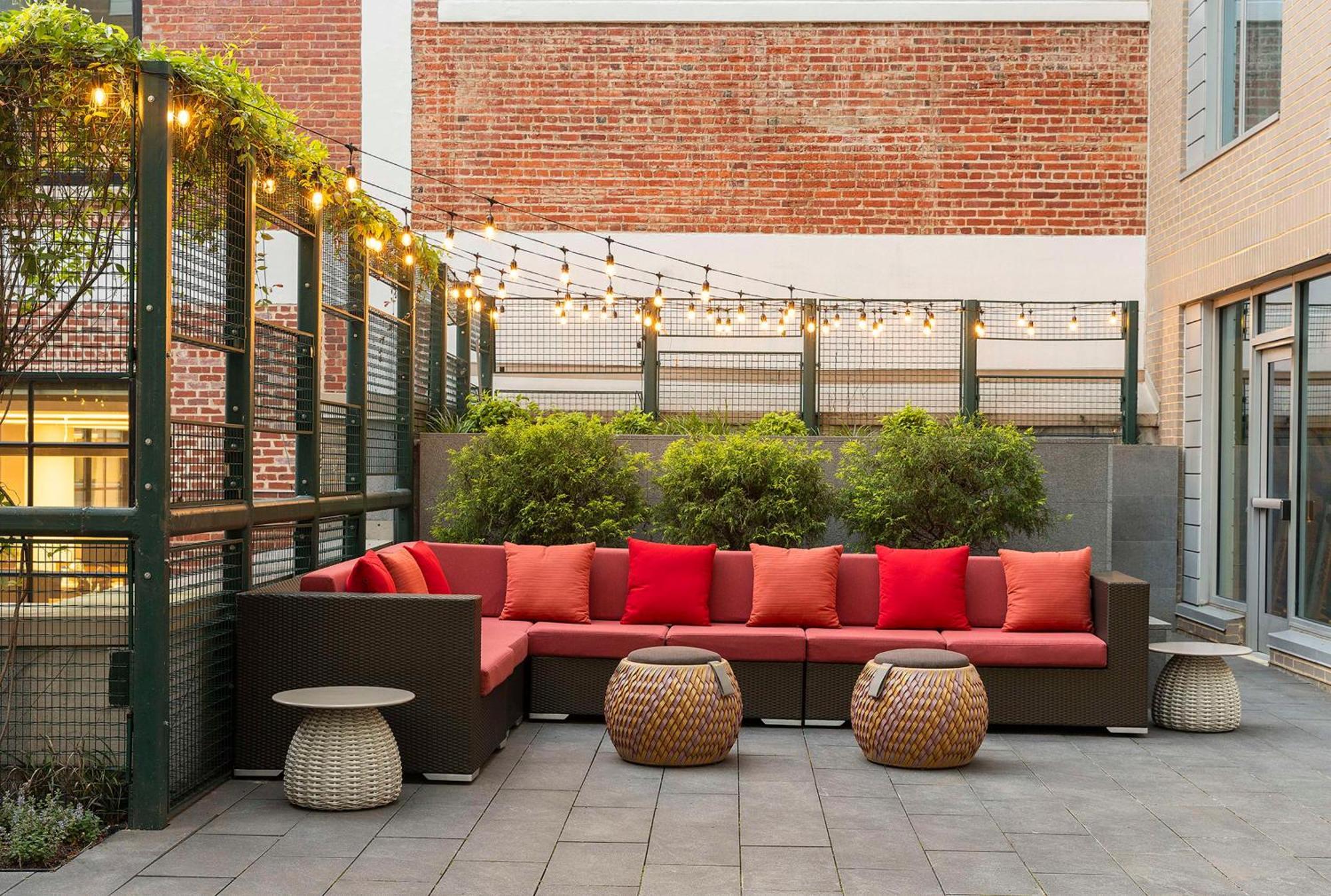 Hilton Garden Inn Washington DC/Georgetown Area Exterior foto